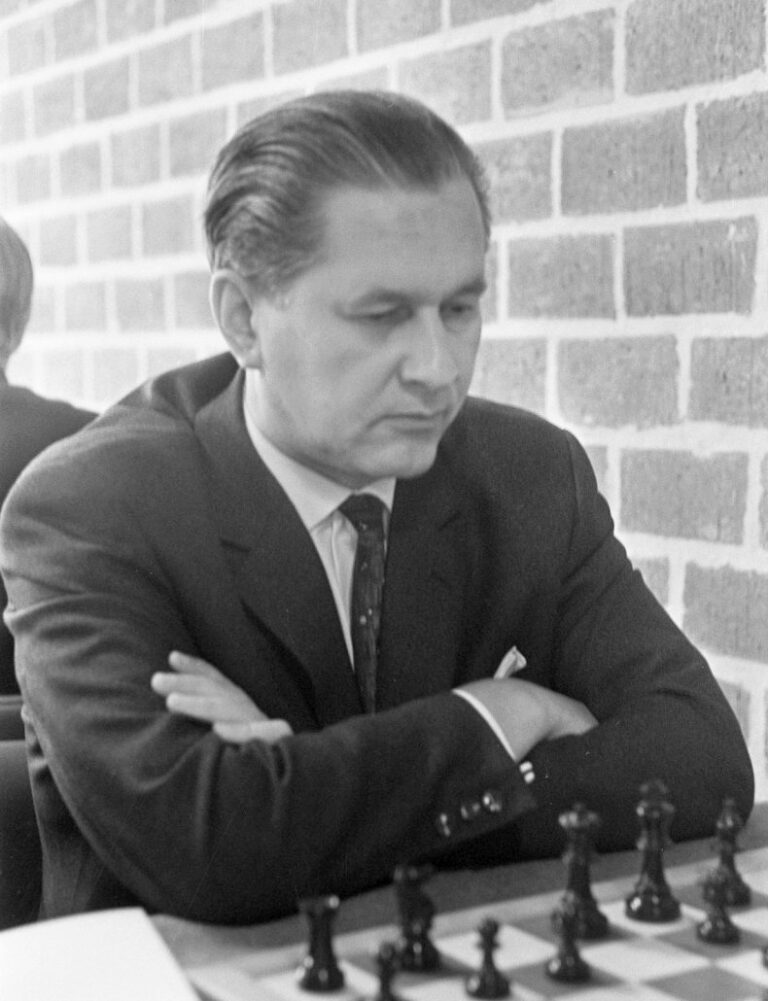 Paul Keres 105!